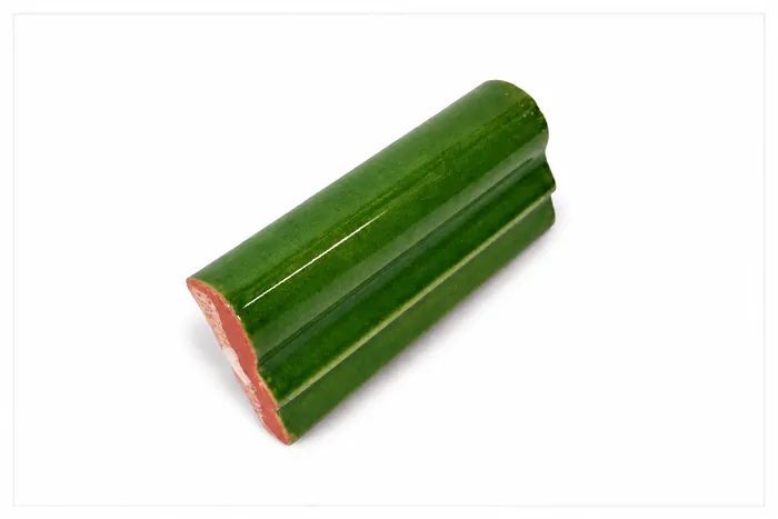 Deslavado Verde Antiguo Pecho Paloma